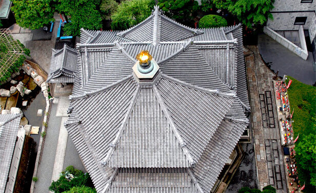 生け花における花留め « フラワーショップ花楽