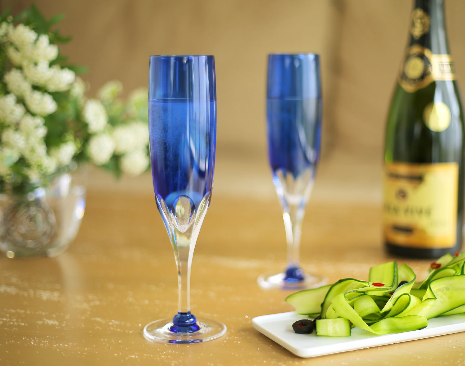 ロイヤルブルー ペアフルートシャンパン | カガミクリスタル