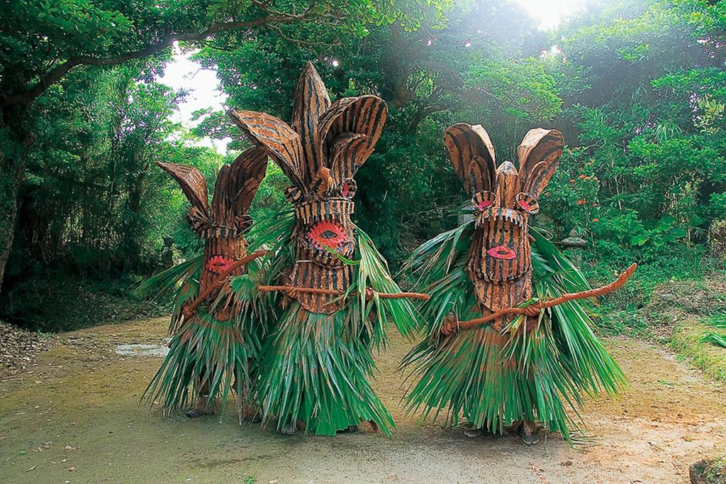 悪石島ボゼ祭り | イベント | 【公式】鹿児島県観光サイト かごしまの旅