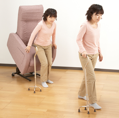 リフトアップチェア リクライニングチェア レンタル 立ち上がりを補助