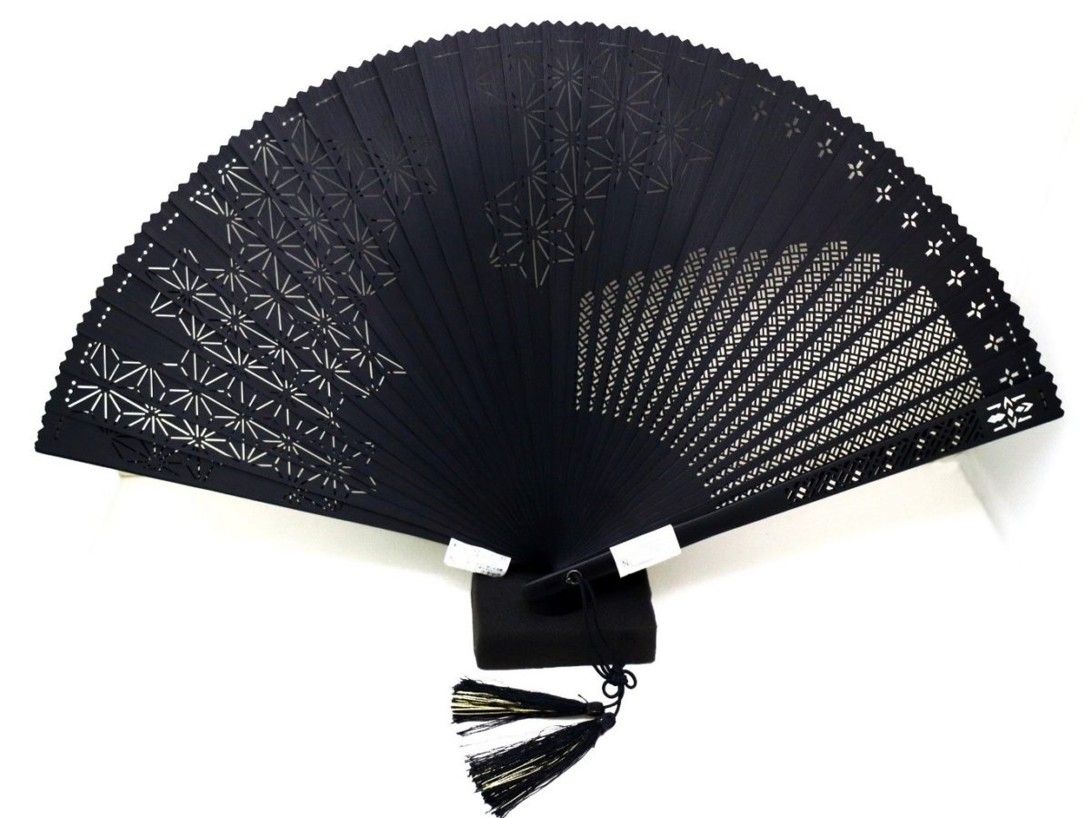 総竹扇子｜婦人用総竹透かし彫り扇子4種｜薔薇、麻の葉｜洋装にもお