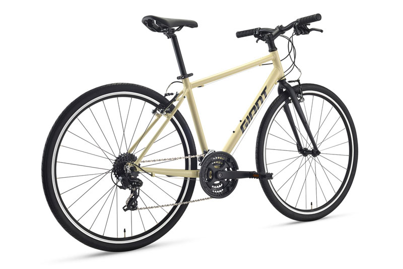 初心者向け最新クロスバイク「2027 GIANT/ESCAPE X3」が発売