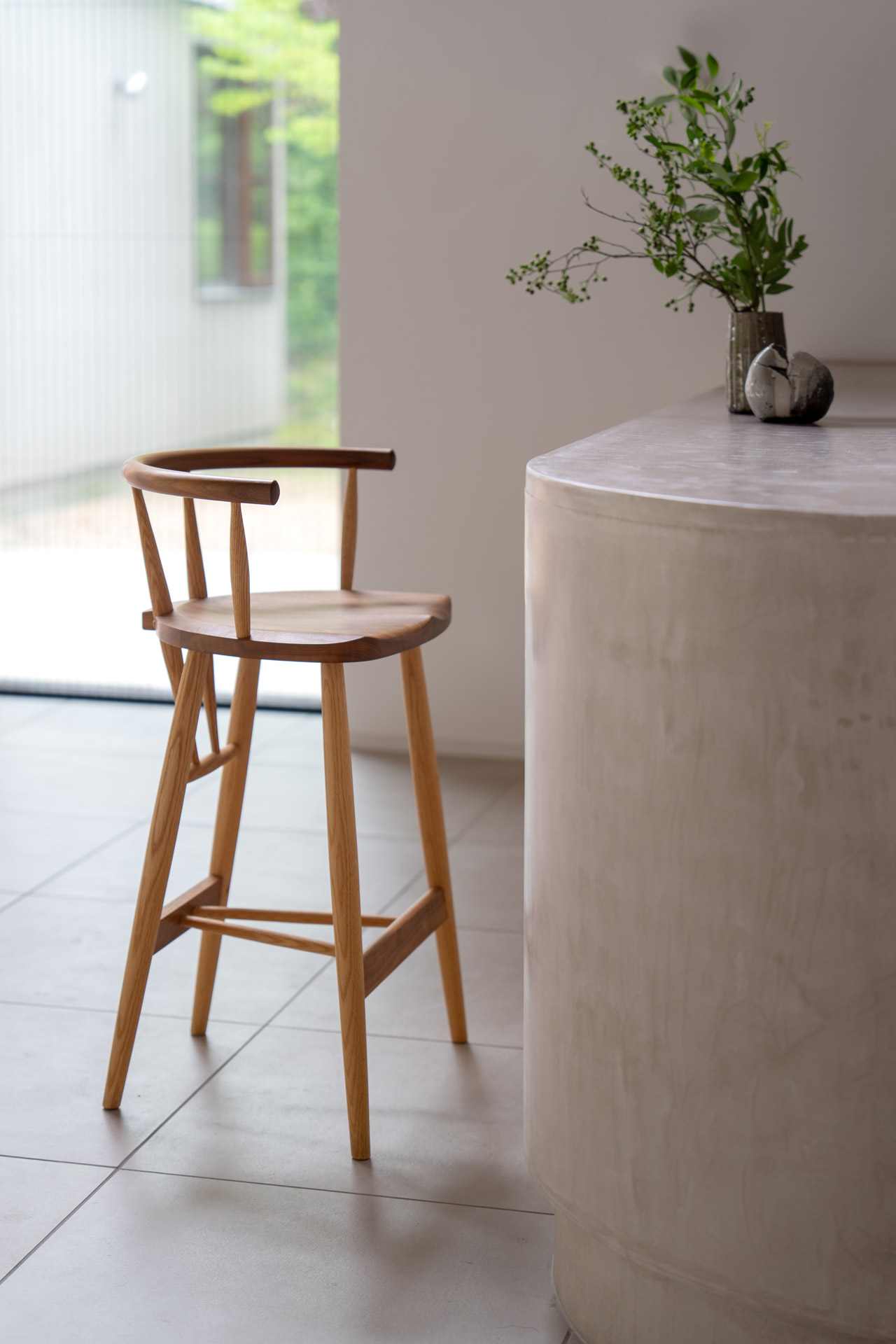 ハイチェア - 国産無垢家具は飛騨高山発の家具メーカー KASHIWA