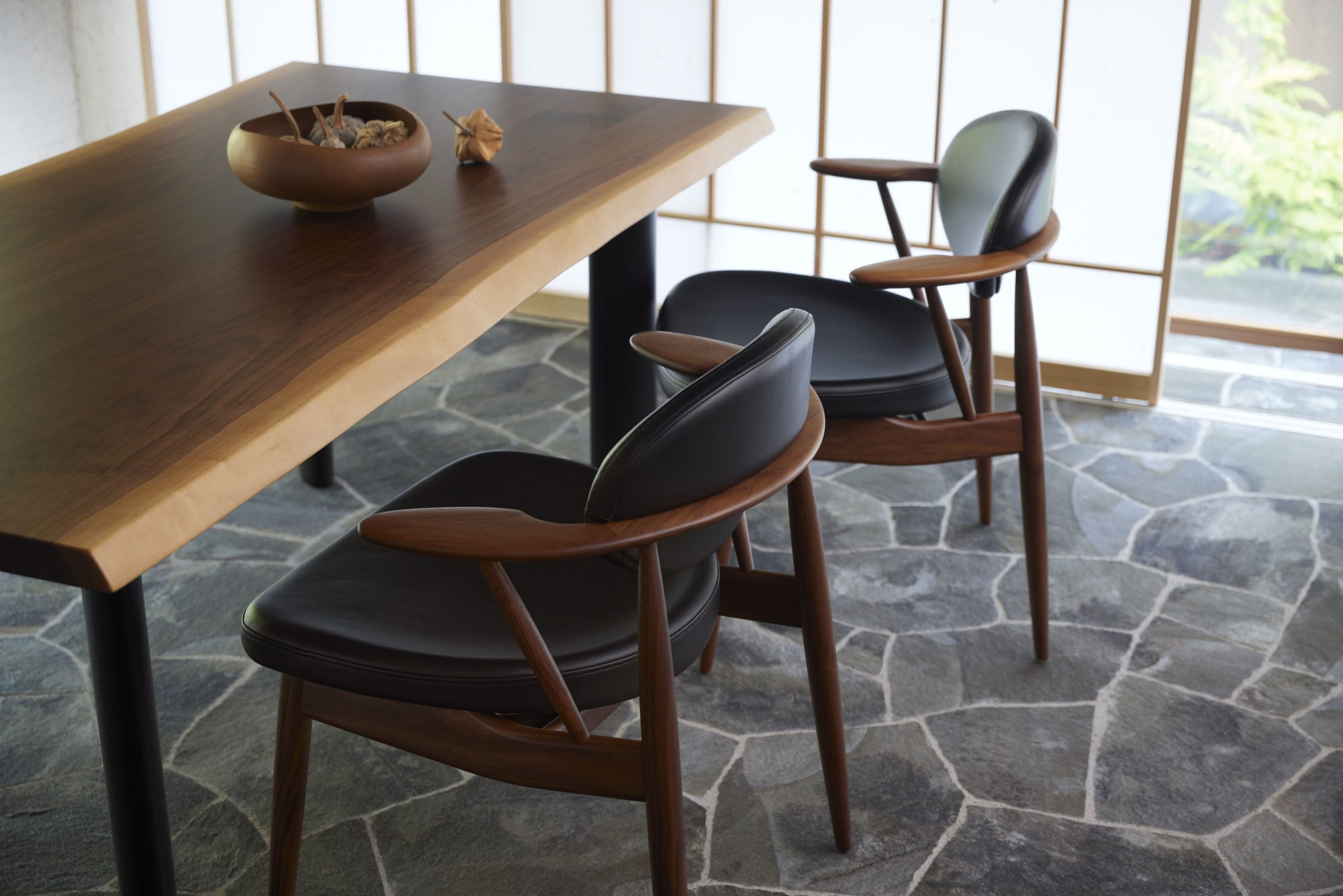 ダイニングチェア - 国産無垢家具は飛騨高山発の家具メーカー KASHIWA