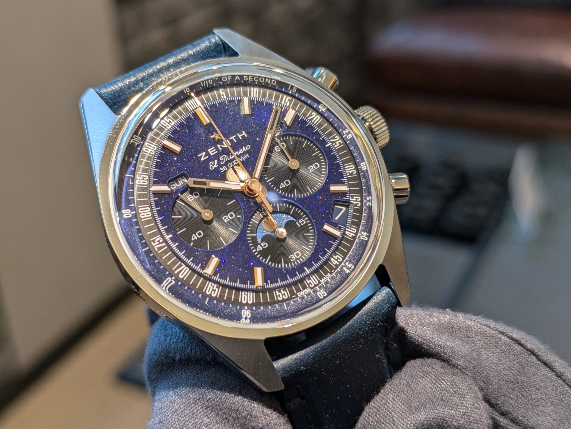 ゼニス】2025年新作の超レアモデルが緊急入荷です！_クロノマスター