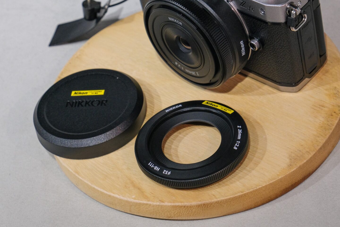 ニコン NIKKOR Z 26mm f/2.8開発者インタビュー｜常に持ち歩きたいを