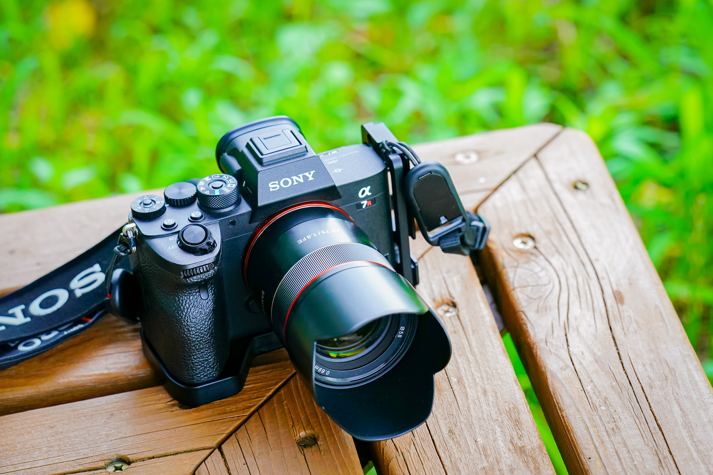 SAMYANG AF 75mm F1.8 FE レビュー｜コスパ最高のスナップポートレート