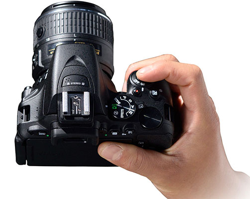 Nikon[ニコン] D5500｜イチオシ!デジタルカメラ｜カメラのキタムラ