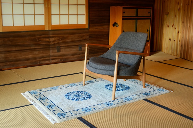 ニヤローラン藍染じゅうたんと北欧名作家具展（2017.8.19） ｜北欧名作