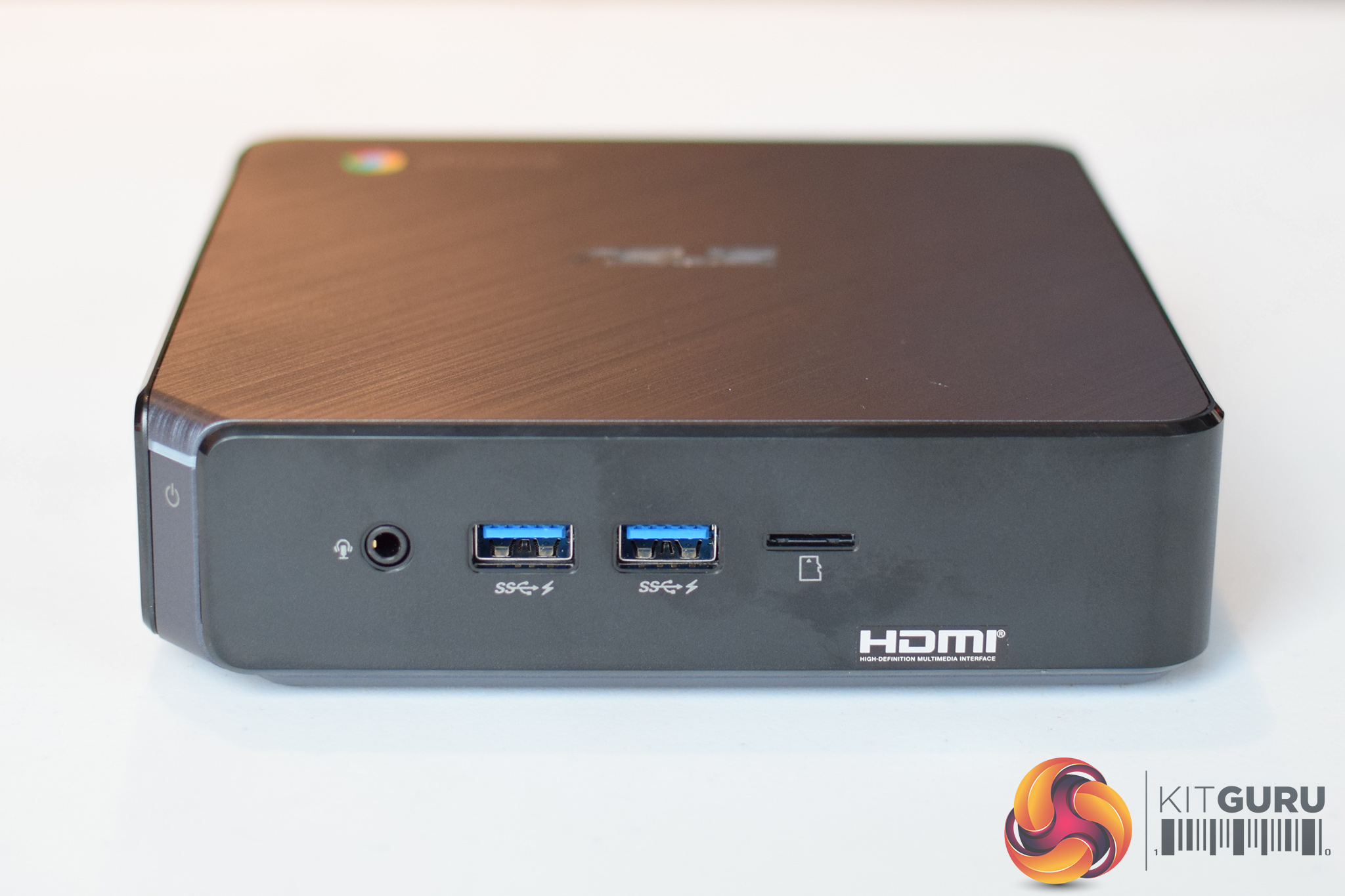 ASUS Chromebox 3 i7-8550U 第8世代 DDR4 4GB 8th Gen Asus Intel Core I7