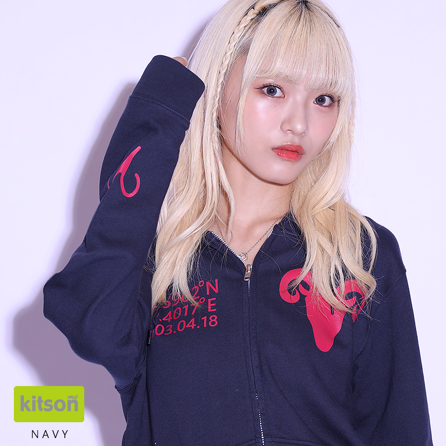 鶴屋美咲 × Kitson me コラボZIPパーカー