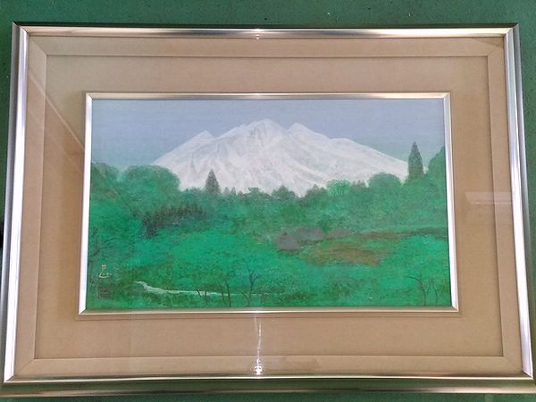 東京都武蔵野市境にて、桐箪笥、高越甚の日本画「山麓（八ヶ岳）」｜六角堂