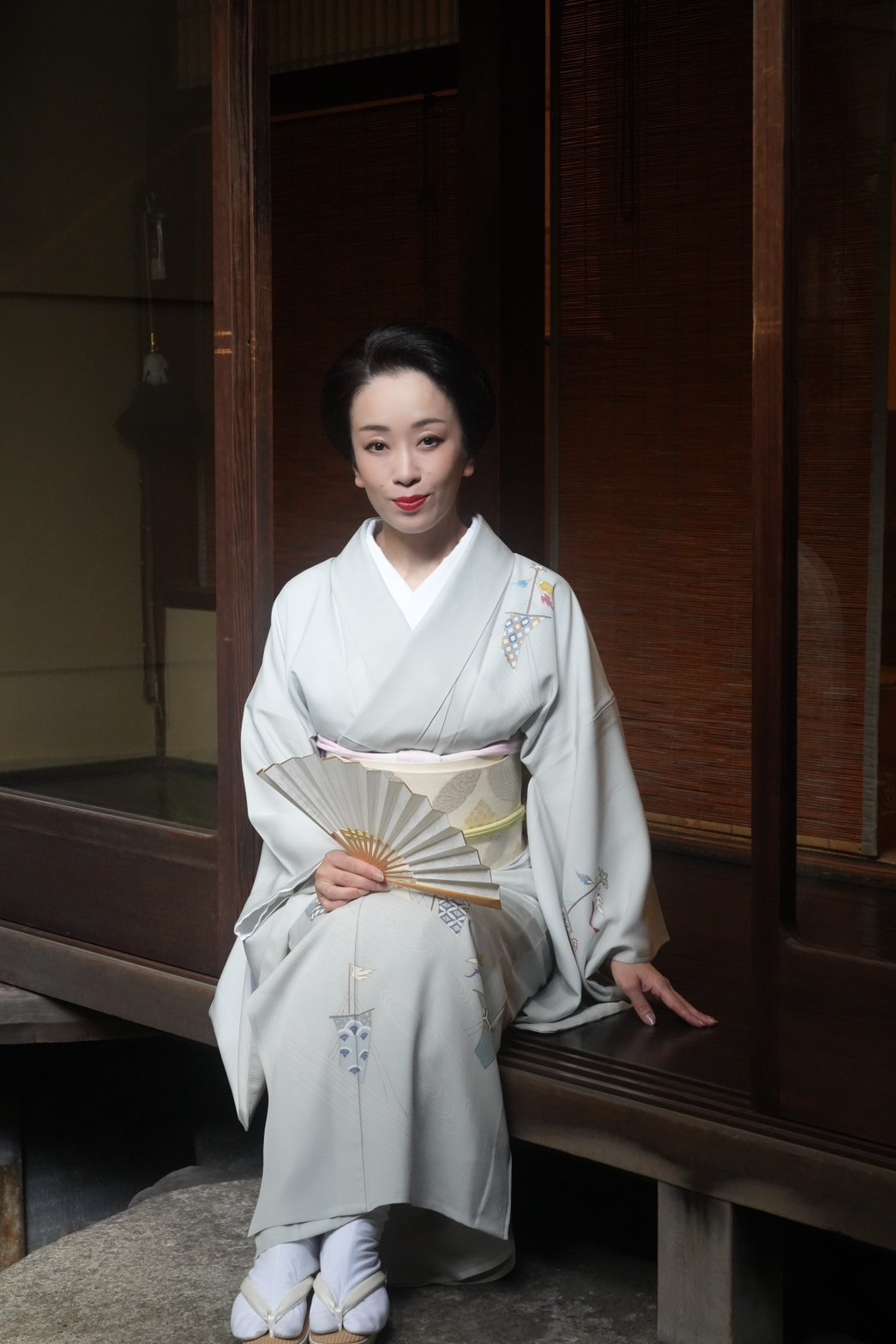 タフで身軽な器量好し！ 祇園甲部・槇子さん 「令和の芸舞妓図鑑」vol