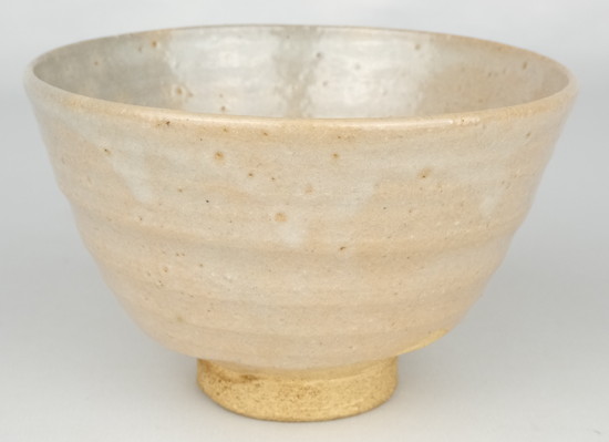 栗山園オンライン通販部 / 【出物】 楽山焼刷毛目茶碗 長岡空味（9代