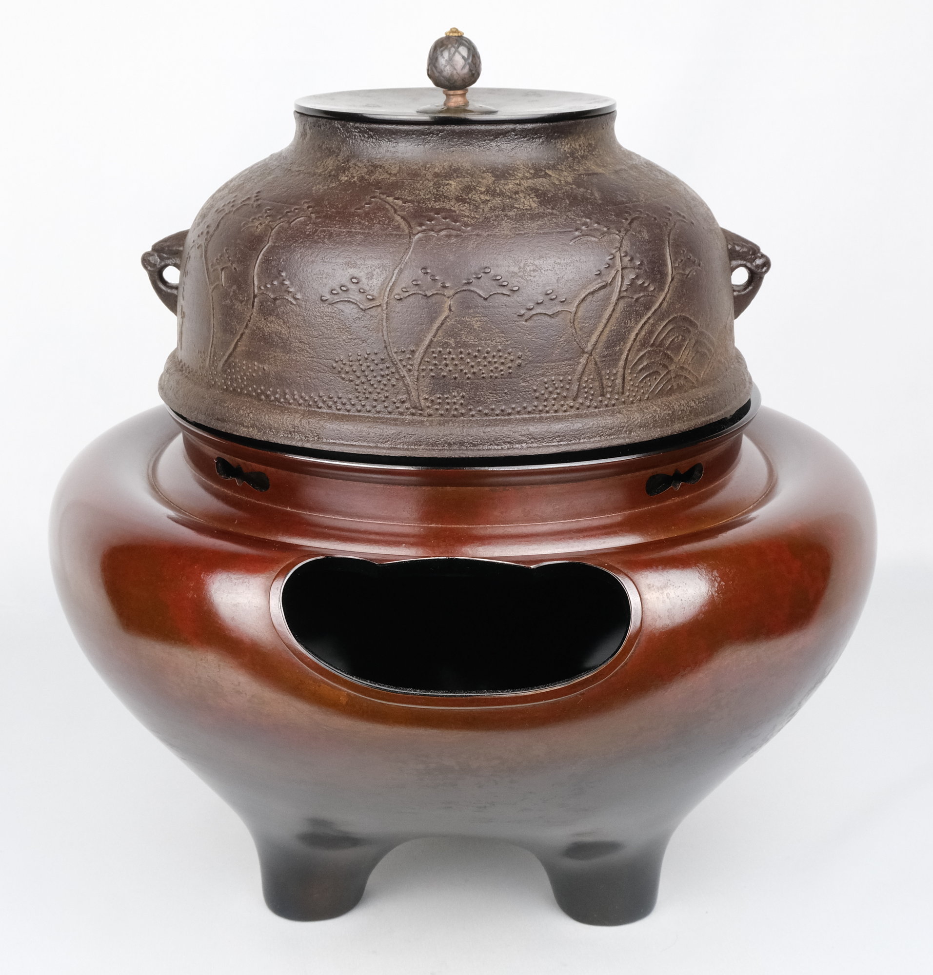 栗山園オンライン通販部 / 【出物】 芦屋写浜松文真形釜添唐銅朝鮮風炉