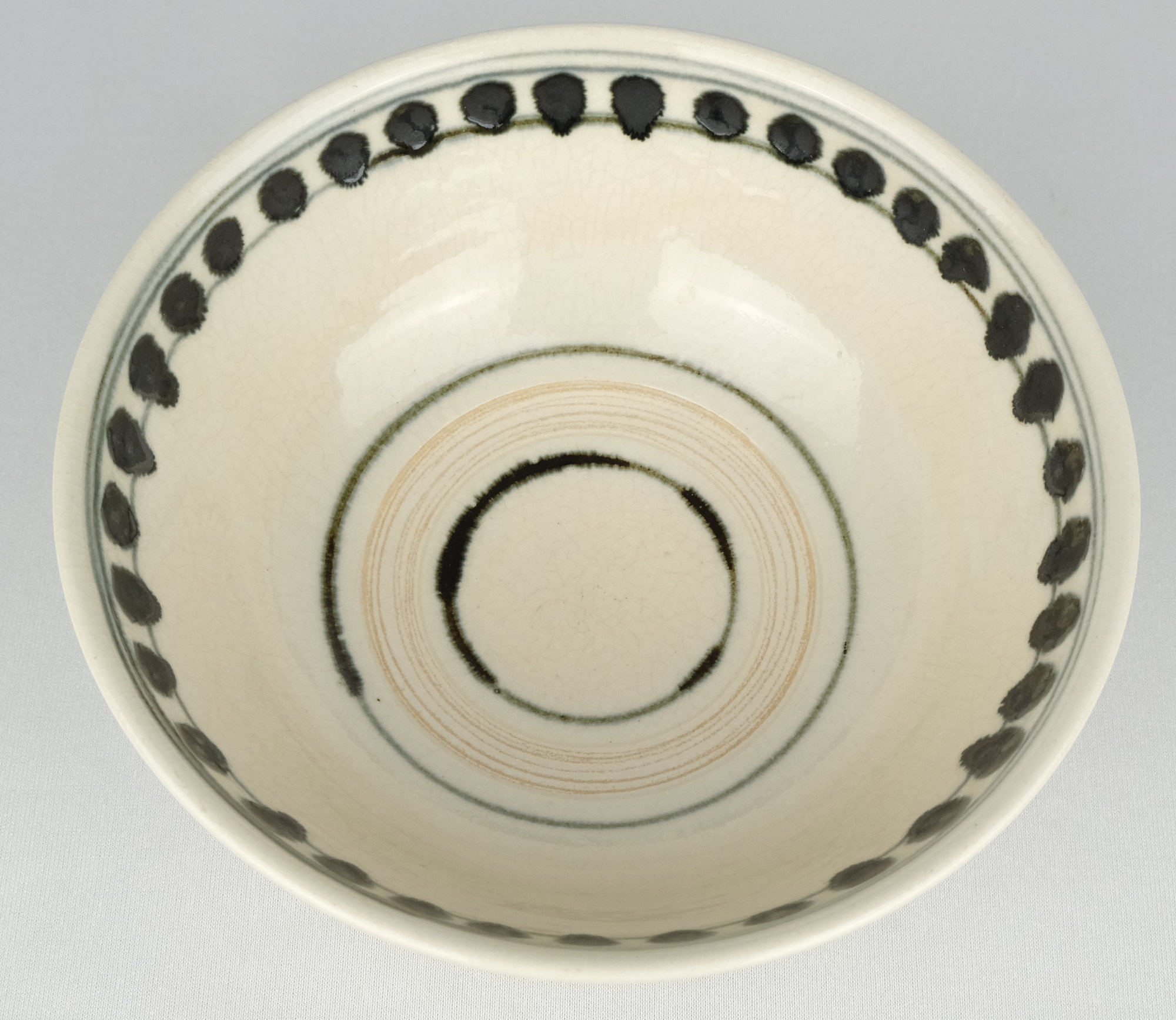 栗山園オンライン通販部 / 【出物】 安南写蜻蛉平茶碗 16代永楽善五郎