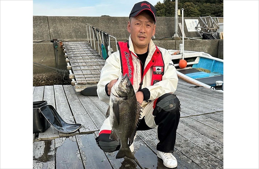 フィールドスタッフ_鈴木 貴浩 | 黒鯛工房