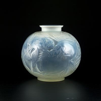 René Lalique Vase POISSONS 花器：魚 | 全ての商品 | 黒壁公式