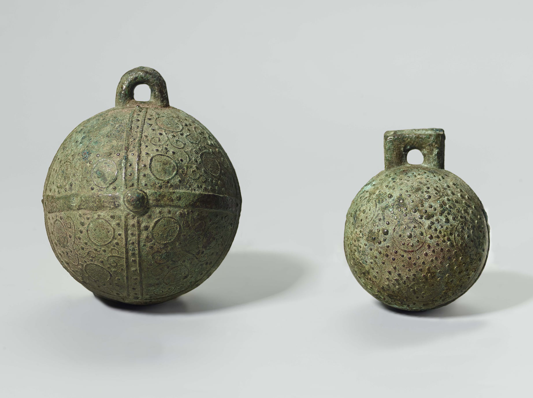 銅鈴（伝千葉県木更津市稲荷森古墳出土）｜公益財団法人 黒川古文化研究所