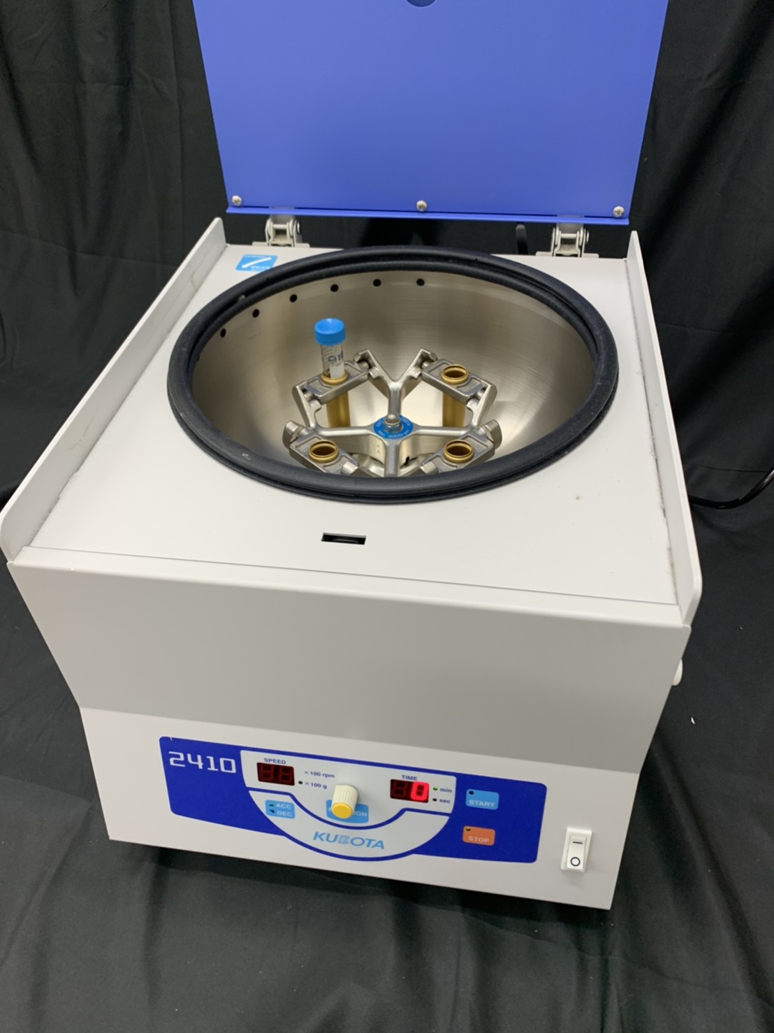 卓上小型遠心機 (久保田商事株式会社 / 10022)￤中古医療機器など優良