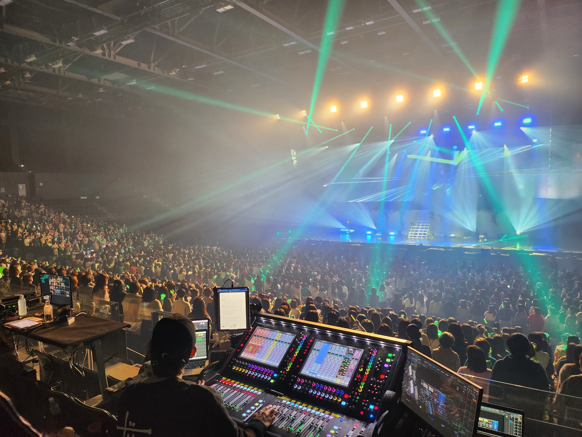 ファンミーティングイベント | 株式会社響映/音響・映像・照明の