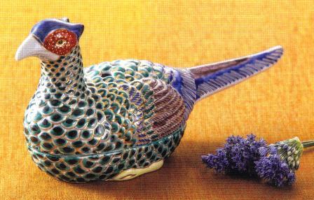 香炉/香立て》 九谷焼雉香炉 きじ・仁清風（木箱紐通し付・送料サービス）