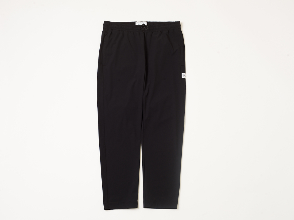 ロンハーマン別注のレイニングチャンプは、ナイロンのセットアップ