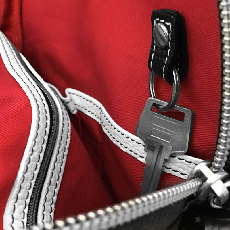 KH57 ショルダーバッグ B5 ヨコ 白/黒（KH-57w）｜Leather Studio KAZU