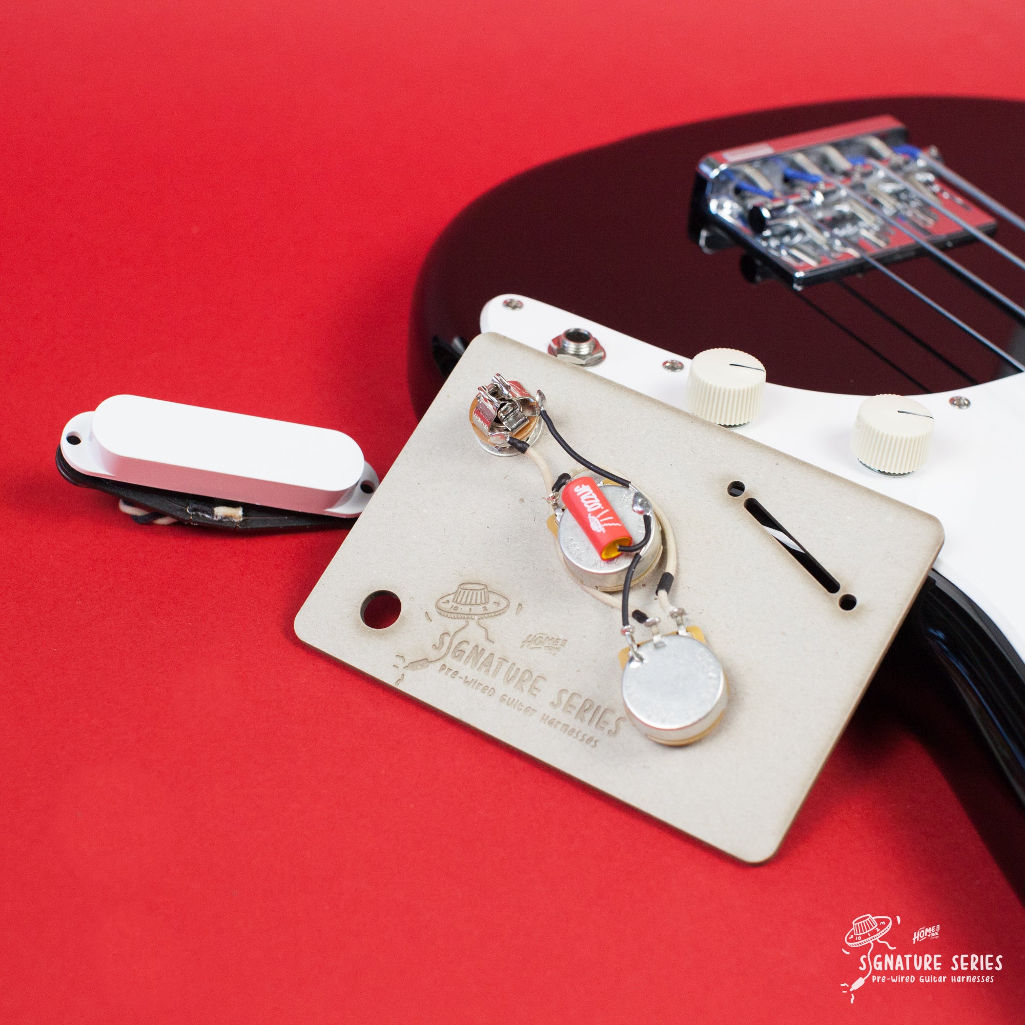 1/3 まで Squier Bronco Bass OPBタイプピックアップ 1/3 まで Squier