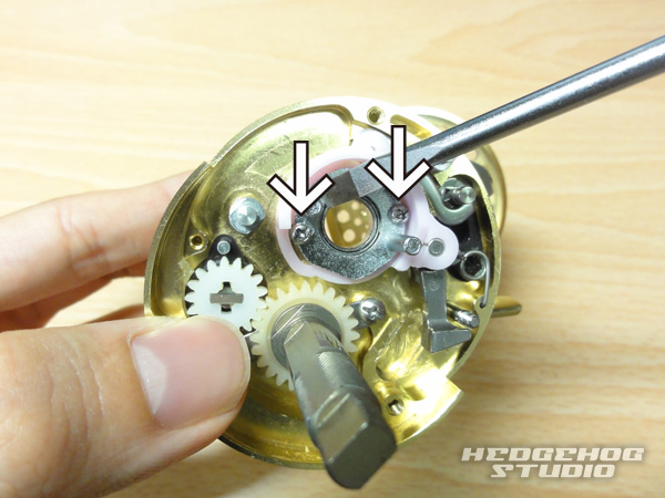 カケヅカデザインワークス】シマノ用 オフセットジュラルミンクラッチ