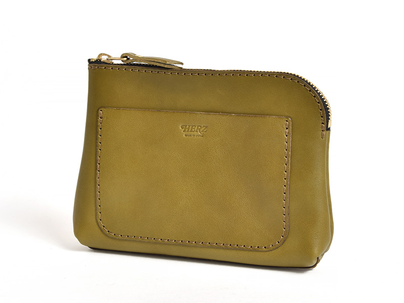 柔らかい革で使いやすいポケット付きのファスナーポーチ / 革鞄のHERZ