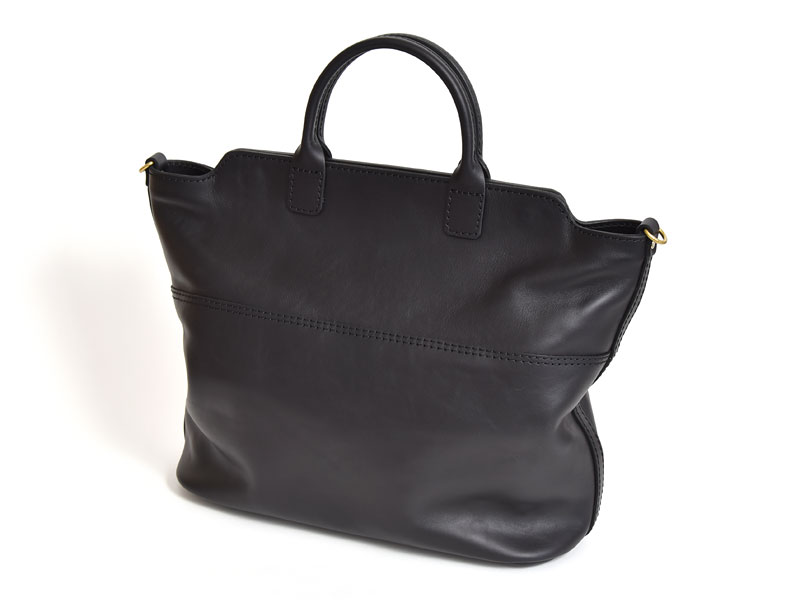 ビジネスや旅行にも使える大容量の2wayビッグトート / 革鞄のHERZ