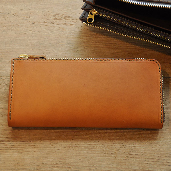 ミネルバリスシオ革の風合いを楽しむラウンドファスナー長財布 / 革鞄