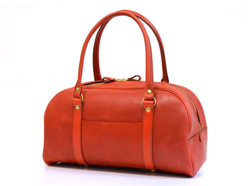 大きなサイズとソフト革で使いやすいカジュアルボストンバッグ / 革鞄