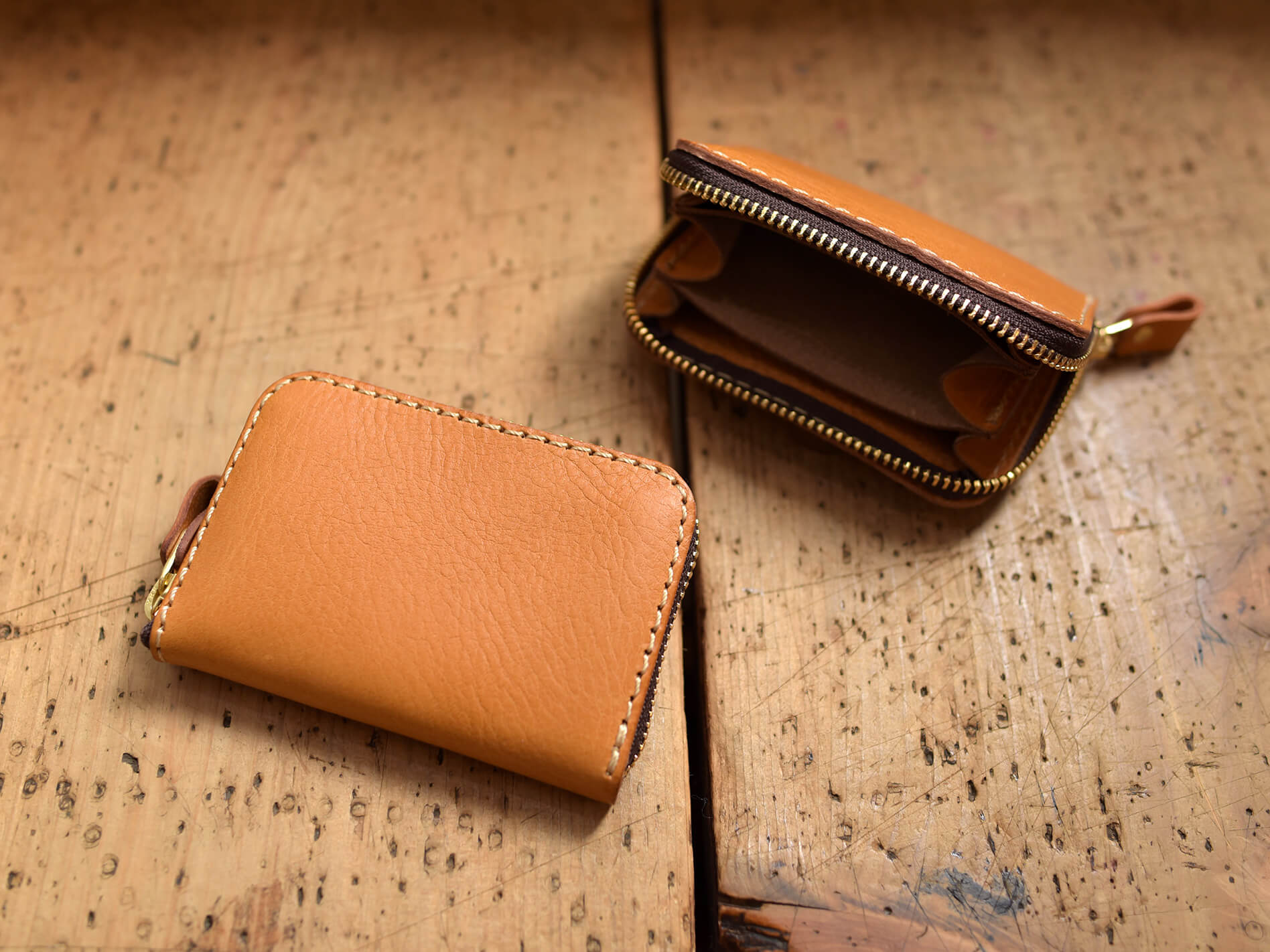 手のひらサイズで収納力抜群のコンパクト財布 / 革鞄のHERZ(ヘルツ