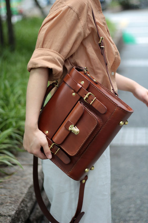 ミニバッグ企画2021 ～名古屋店作り手2人の3wayバッグとパグダレス