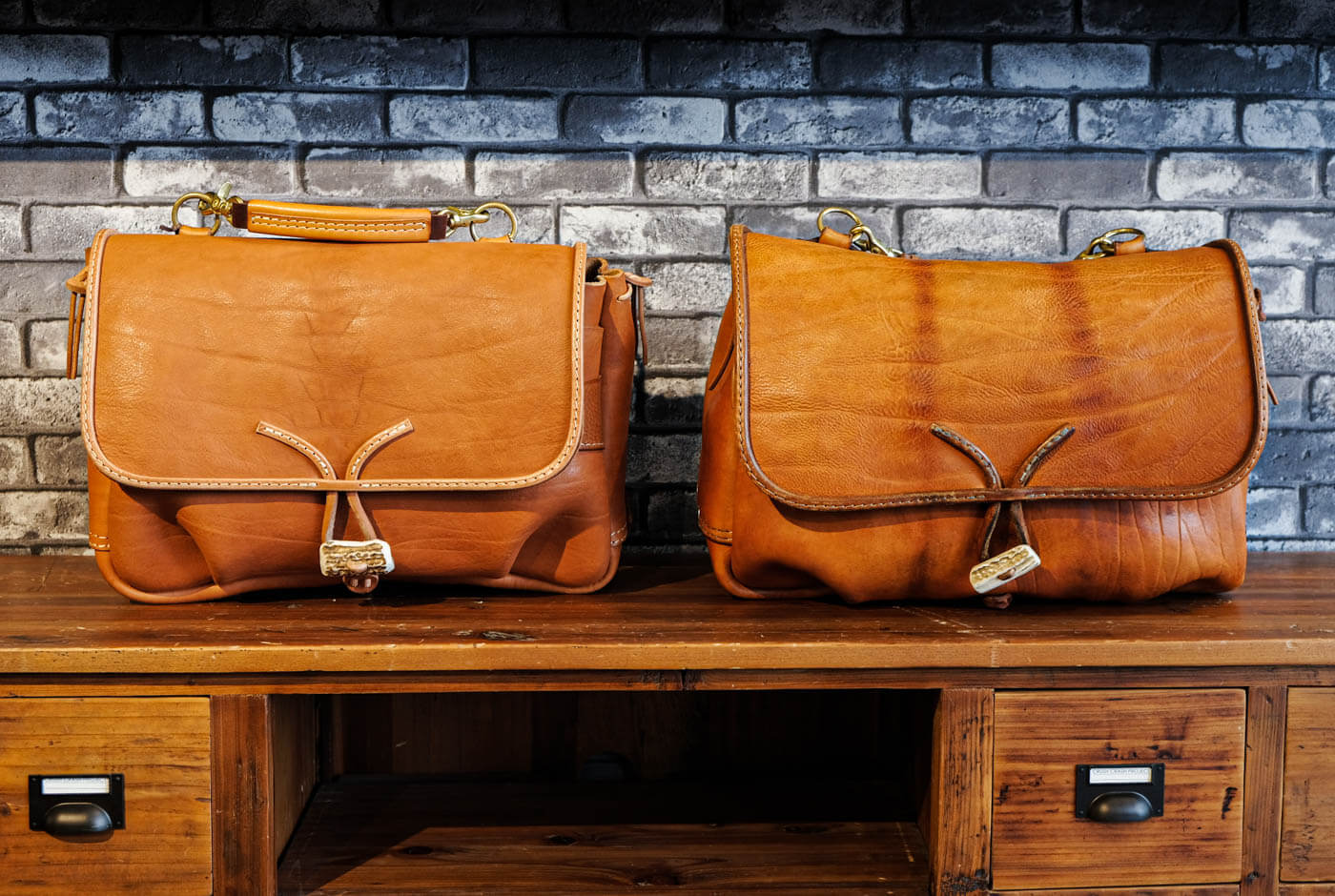 大阪店作り手：桑坂愛用「メッセンジャーバッグ(W-3)」｜革鞄・革小物