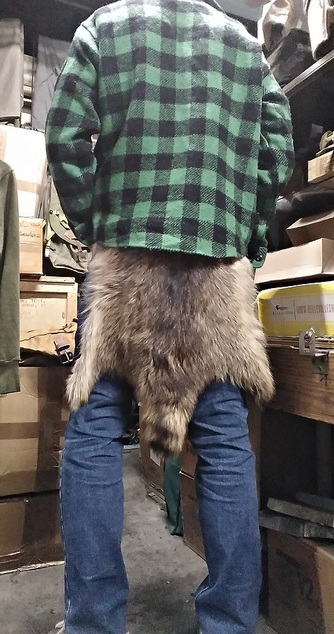 尻皮、尻あて アライグマ カナダ産 ハテナ堂｜ミリタリー用品や