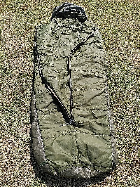イギリス軍 羽毛スリーピングバッグ FALL＆WINTER （ GOOD CONDITION