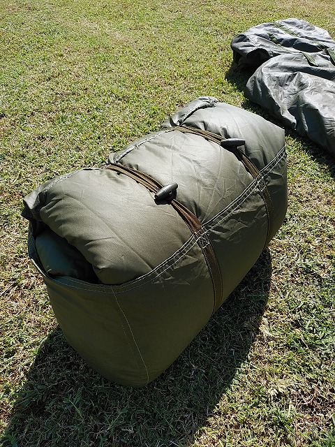 イギリス軍 羽毛スリーピングバッグ FALL＆WINTER （ GOOD CONDITION