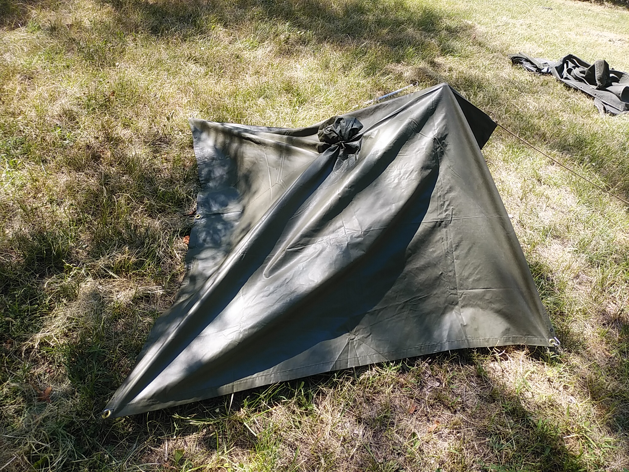 ポーランド軍テントポールセット ハテナ堂｜ミリタリー用品や