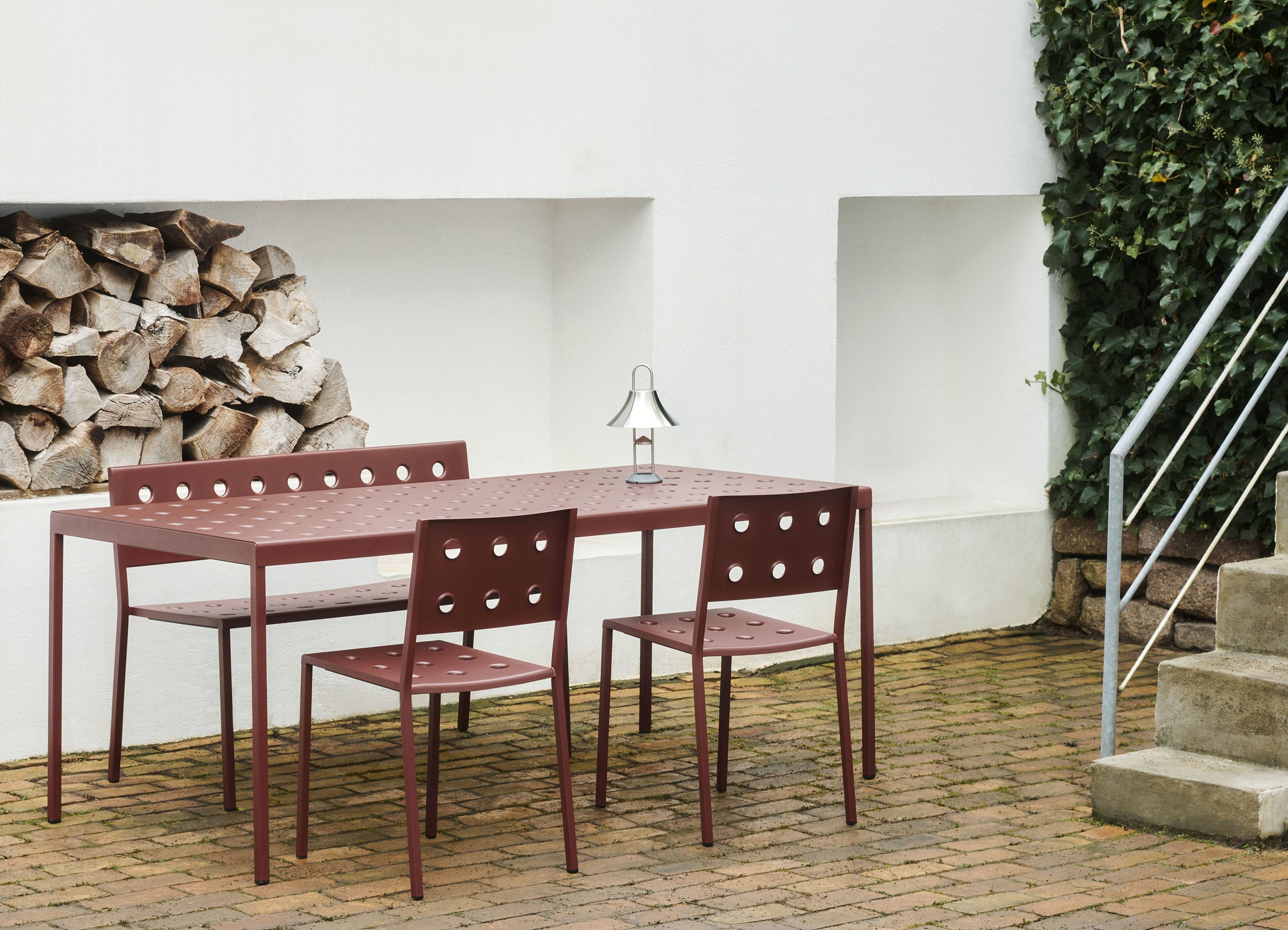 BALCONY TABLE / L190 x W87 x H74 cm - テーブル | 【公式】HAY