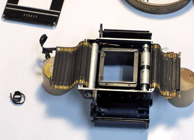 2009年5月 コンタフレックス(二眼レフ) ゾナー50mmF1.5 – クラシック