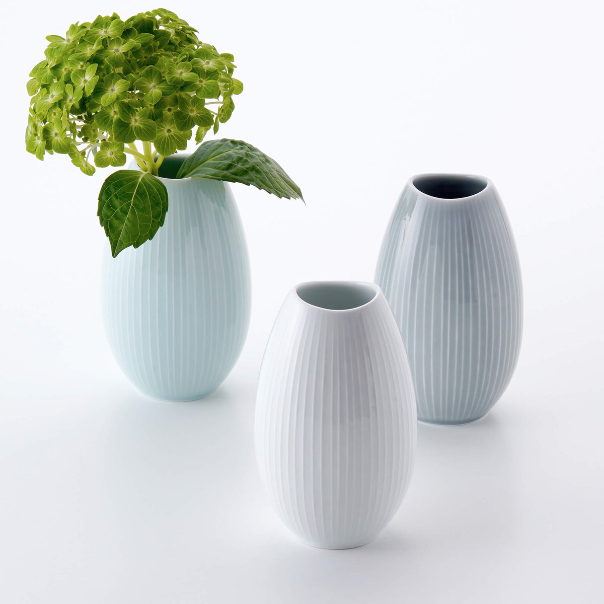 ドロップ 花瓶 | 白山陶器直営オンラインストア