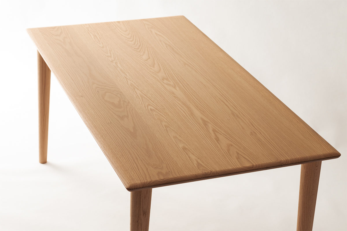 モダン工芸を体現した最高のダイニング DT-7000｜ダイニングテーブル