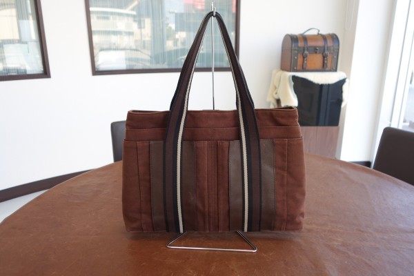 Hanakoya事例集 詳細：エルメス トロカホリゾンタル 角破れ補修