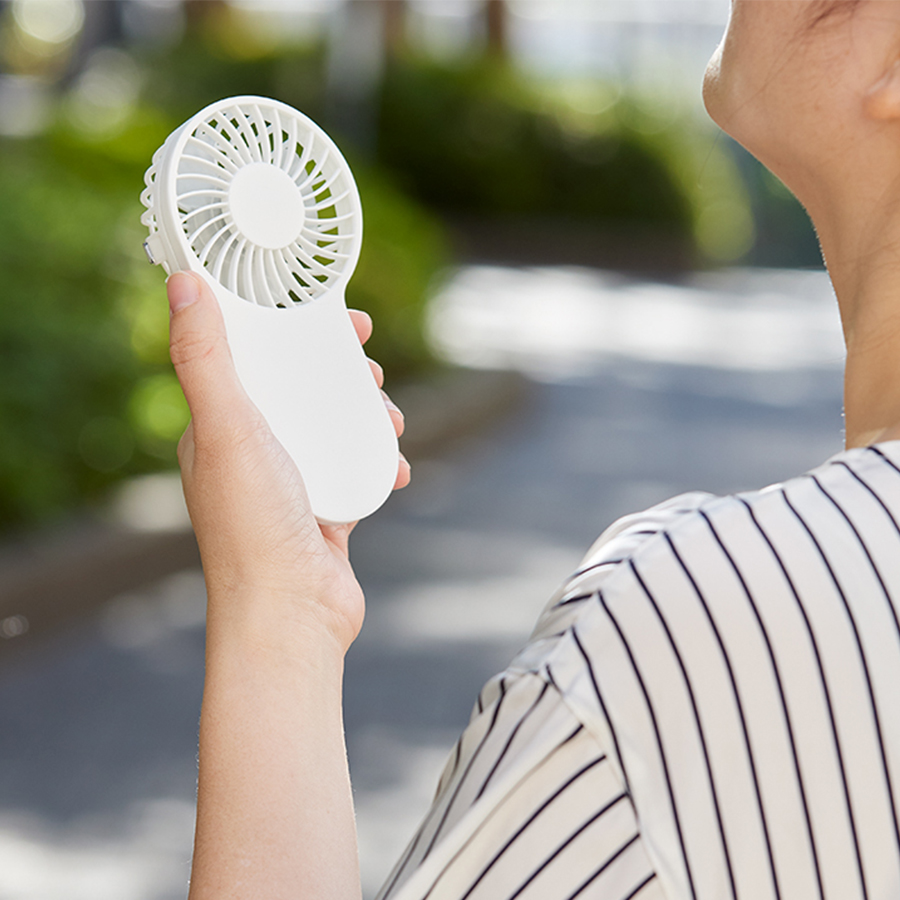 コンパクトハンディUSBファン【最安値1,072円】｜ノベルティ・記念品