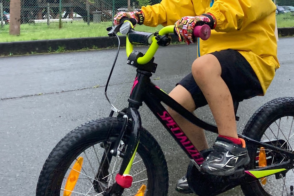 5歳児の自転車を新調：ライトウェイ ZIT（ジット） 18インチ レビュー