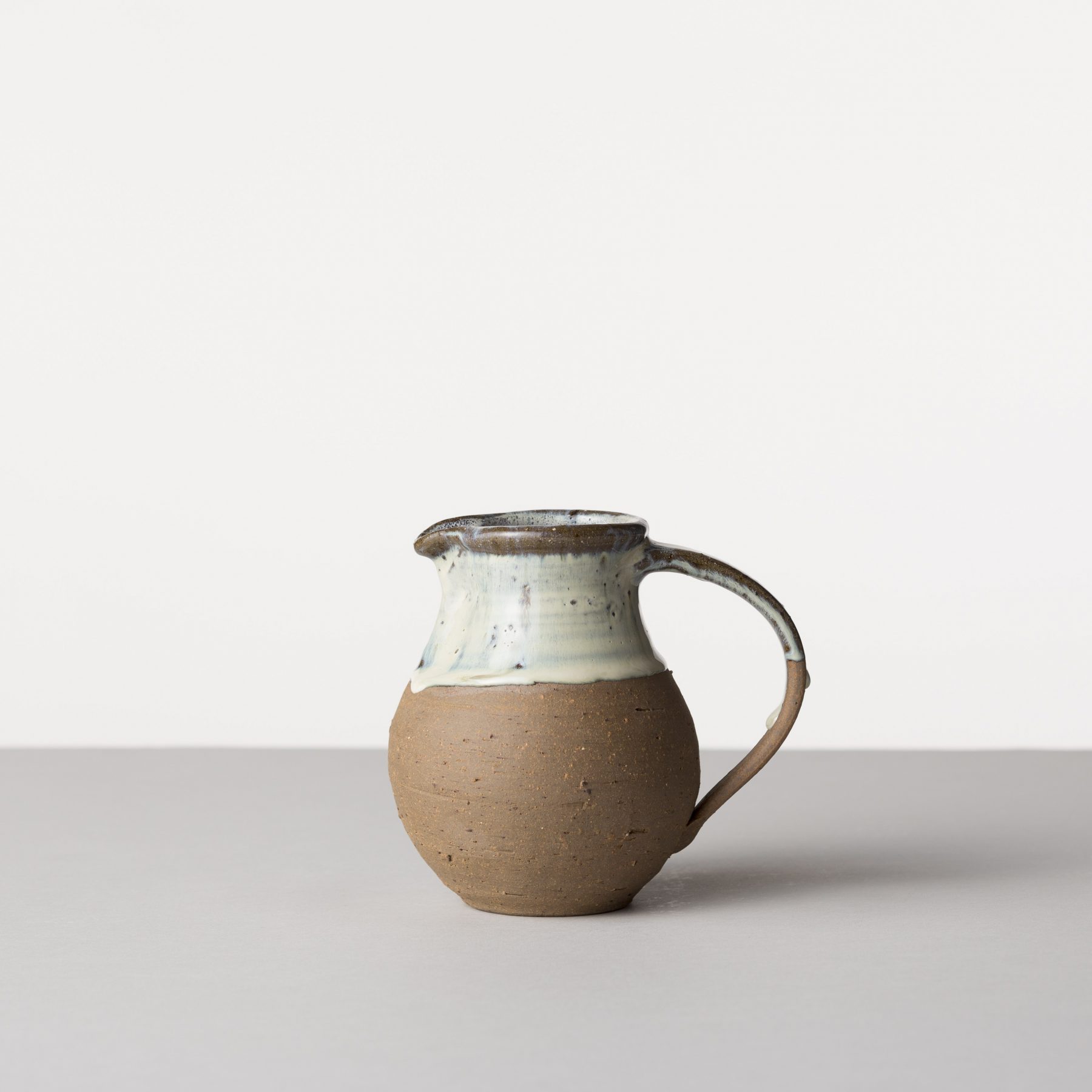 釉流し 手づくり水差し | 株式会社マルヒロ | 波佐見焼の陶磁器ブランド