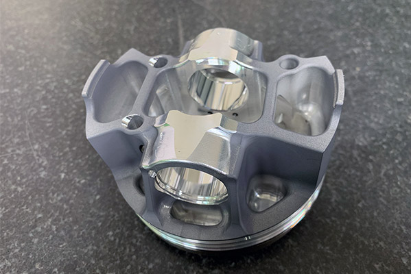 削り出しピストン＋コンロッドセット G16E HC-TTSTEP3 | エンジン